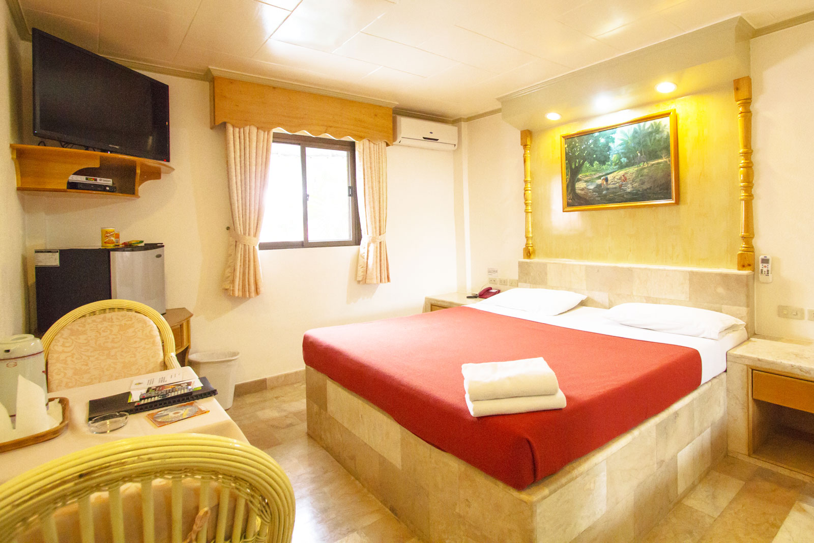 Clarkton Hotel Angeles Economy Room 1